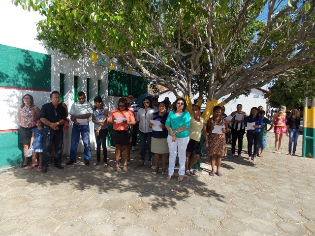 Momento Cívico comemorando os 58 anos de emancipação politica de São Francisco do Piauí - Imagem 3
