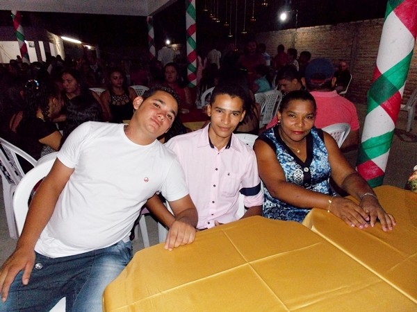 Prefeitura de Prata do Piauí realiza confraternização para os funcionários - Imagem 34