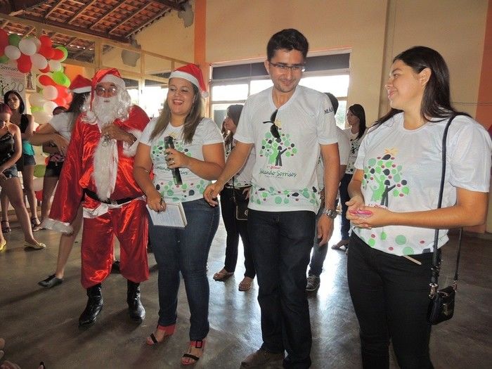 Instituto Semear e parceiros promovem Natal “Semeando Sorrisos”  - Imagem 23