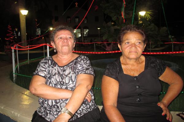 Prefeito Luiz Neto inaugura nova iluminação na praça da igreja da matriz - Imagem 60