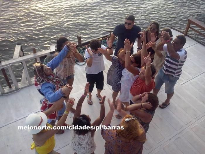 Turma de Barras anima os pontos turísticos de João Pessoa. - Imagem 6