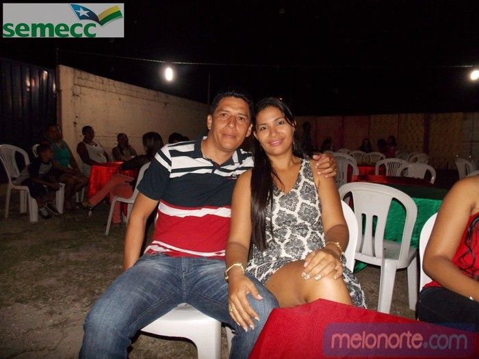   Confraternização de fim de ano aos profissionais da Educação Municipal - Imagem 29