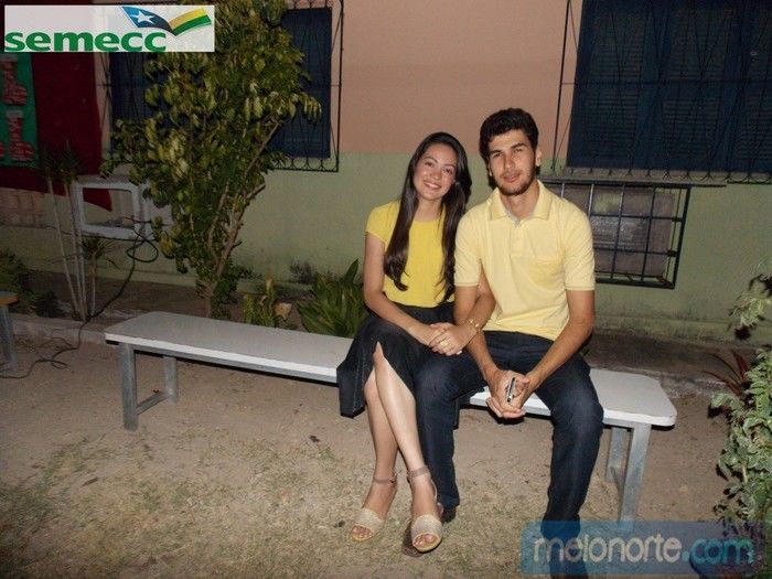   Confraternização de fim de ano aos profissionais da Educação Municipal - Imagem 55