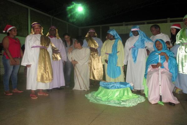 Secretaria de Assistência Social realiza evento para marcar o encerramento das atividades ano 2014 - Imagem 38