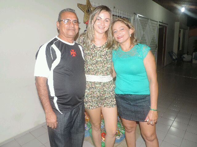 Primeira-dama Edneida Fortes realizaou confraternização com colaboradores - Imagem 5