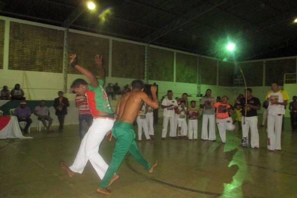 Secretaria de Assistência Social realiza evento para marcar o encerramento das atividades ano 2014 - Imagem 111
