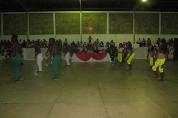 Secretaria de Assistência Social realiza evento para marcar o encerramento das atividades ano 2014 - Imagem 135