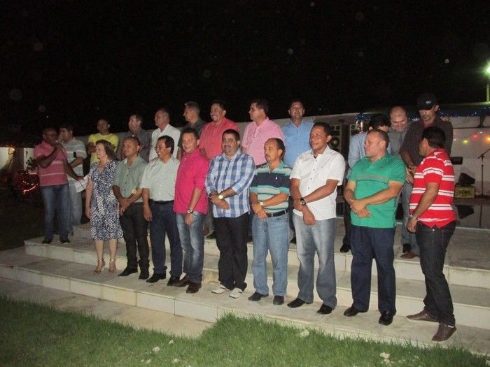 Prefeitos de 20 Cidades Compareceram no Lar Muralha para Forma a Nova Diretoria da AMPAR - Imagem 1