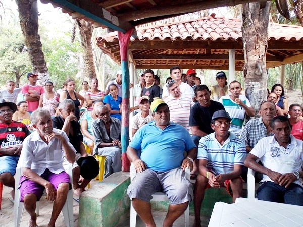 Secretaria de Agricultura e Desenvolvimento Rural entrega boletos do garantia safra 2014/2015 - Imagem 10