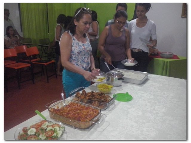 Secretária de Educação realiza Confraternização de Final de Ano - Imagem 13