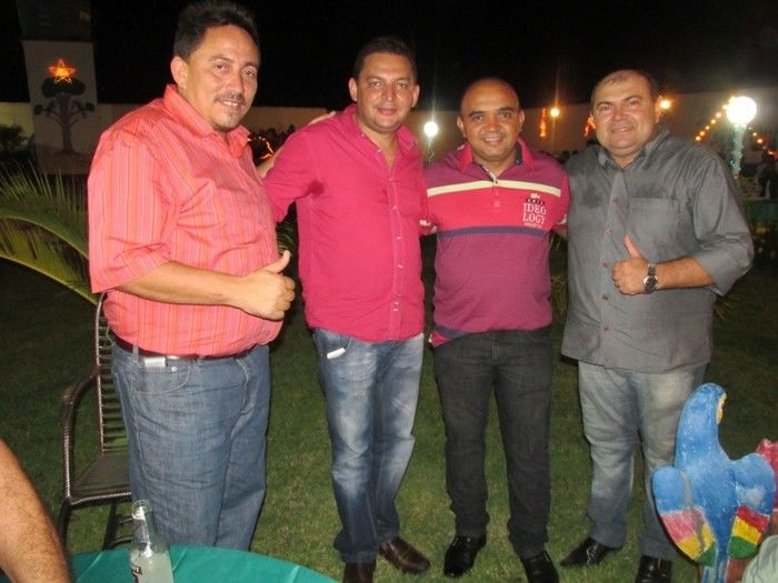 Prefeitos de 20 Cidades Compareceram no Lar Muralha para Forma a Nova Diretoria da AMPAR - Imagem 28