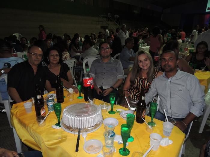 Prefeitura de Água Branca realiza festa de confraternização de fim de ano - Imagem 61
