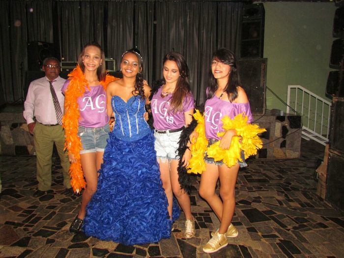 Aniversário de 15 anos da bela Ana Gabriela - Imagem 28