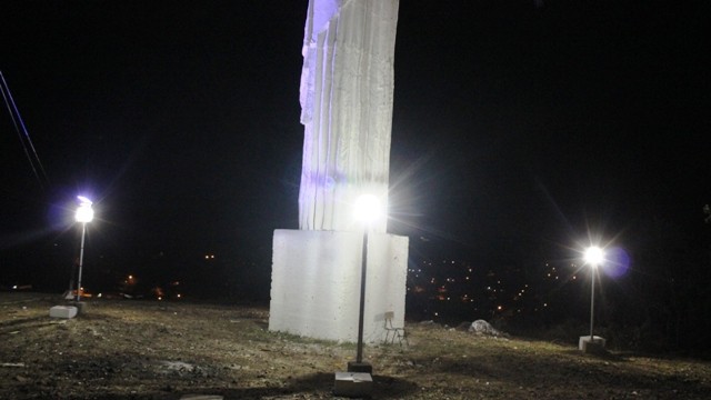 Imagem do Cristo Recebe iluminação Especial  - Imagem 2