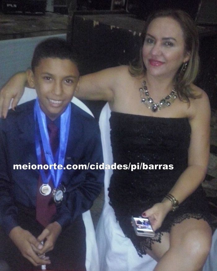 Confira como foi a formatura dos alunos da escola Arimatéia Tito - Imagem 9