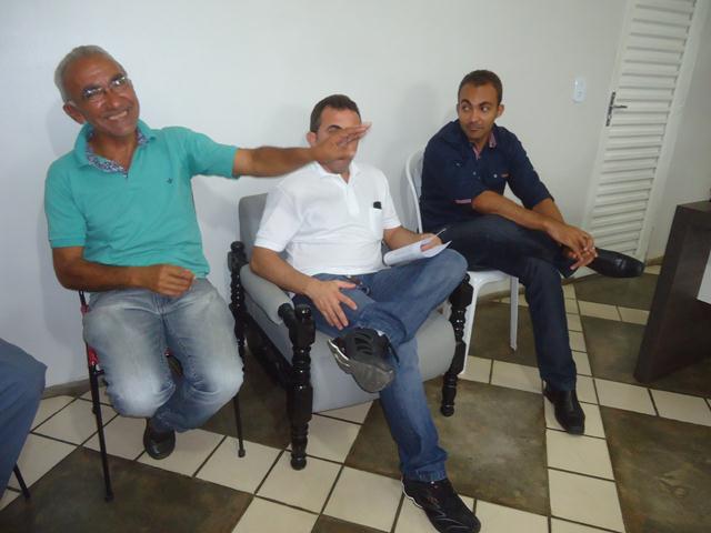 Prefeito realizou reunião com Permissionários dos Boxes da Rodoviária - Imagem 2