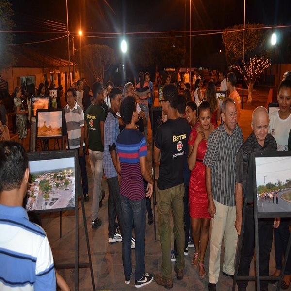 Gav realiza exposição do 'Barras em Foco' em noite de Natal - Imagem 10