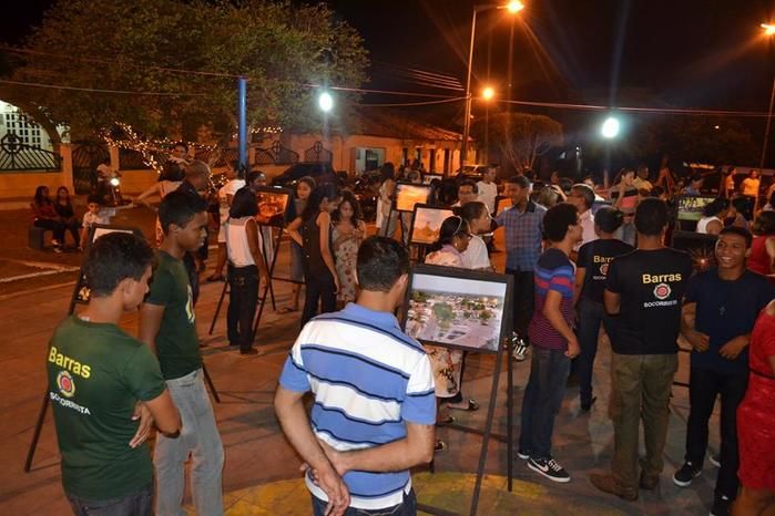 Gav realiza exposição do 'Barras em Foco' em noite de Natal - Imagem 8