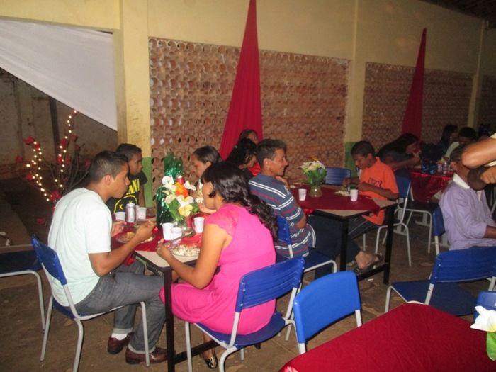 Escola Joanita Piauilino promove jantar de confraternização para funcionários e acompanhantes  - Imagem 3