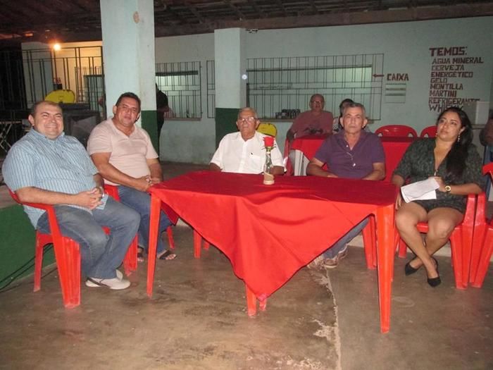 Secretaria Municipal de Assistência Social realiza confraternização com os idosos - Imagem 3