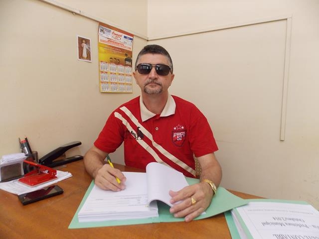 ENTREGA DE CESTA BÁSICA POR UM JOVEM BATALHA - Imagem 1