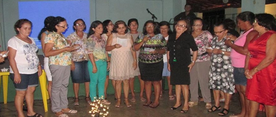 Secretaria Municipal de Assistência Social realiza confraternização com os idosos