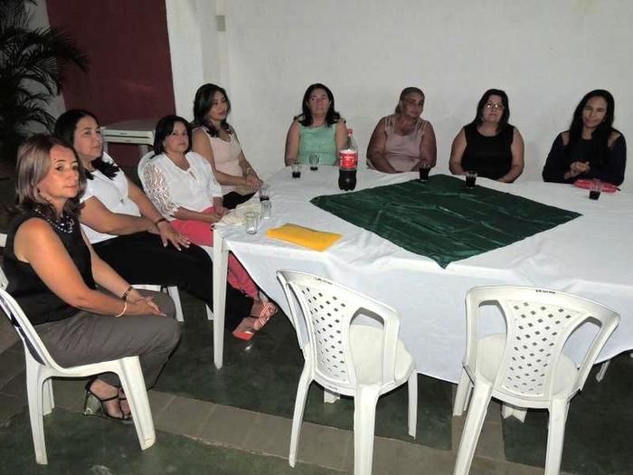 SEMED comemora resultados obtidos com confraternização - Imagem 4