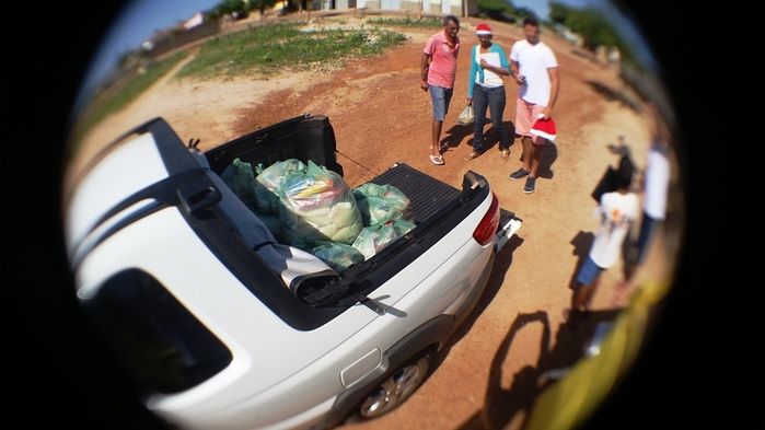 Cestas básicas são distribuídas para as famílias carentes do município - Imagem 2