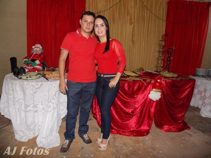 Vereador Dr. Salvador Neto e esposa enfermeira Amanda Resende realizou ceia natalina aos amigos - Imagem 9