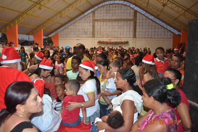 Prefeitura realiza 1ª Natal das crianças do município de Boa Hora - Imagem 19