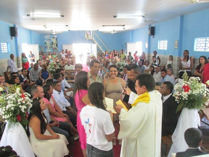13 casais disseram Sim na parôquia diaconia Territorial Nossa Senhora de Fátima em Agricolândia   - Imagem 54