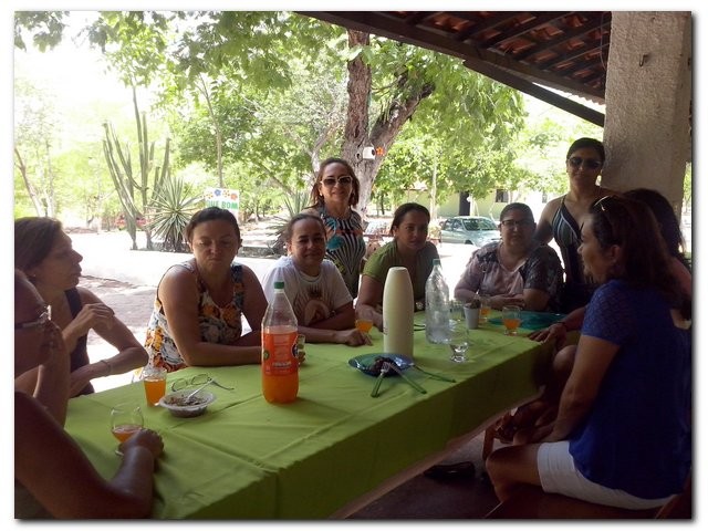 Secretaria Municipal de Educação realiza confraternização de final de ano com a equipe de trabalho - Imagem 4