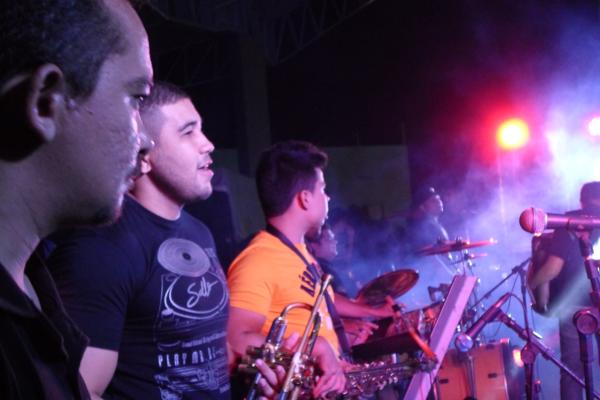 Prefeito Luiz Neto visita Regeneração e participa de aniversário da cidade  - Imagem 15