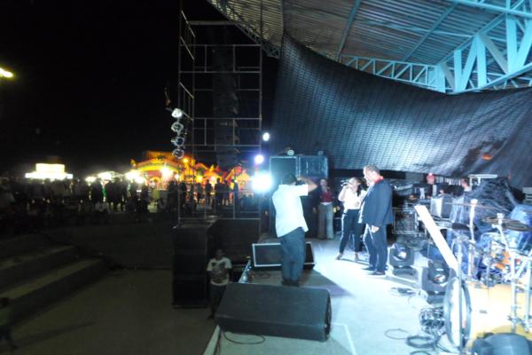 Prefeito Luiz Neto visita Regeneração e participa de aniversário da cidade  - Imagem 5