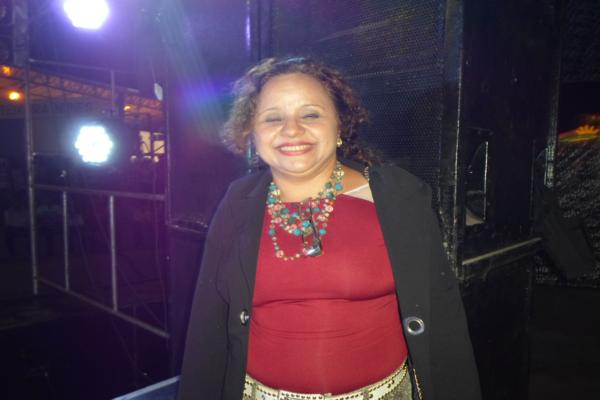 Prefeito Luiz Neto visita Regeneração e participa de aniversário da cidade  - Imagem 3