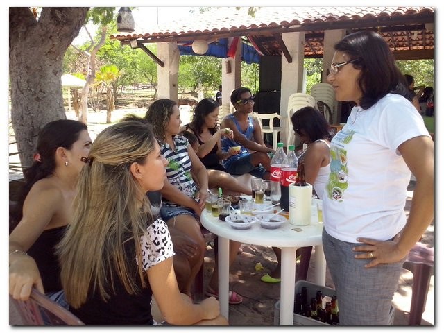 Secretaria Municipal de Educação realiza confraternização de final de ano com a equipe de trabalho - Imagem 22