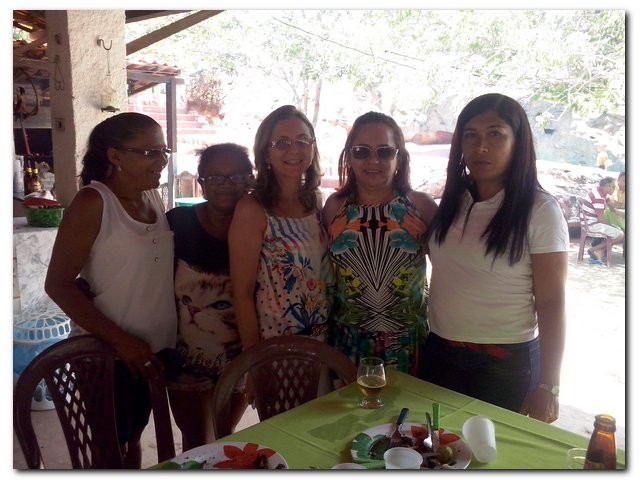 Secretaria Municipal de Educação realiza confraternização de final de ano com a equipe de trabalho - Imagem 6