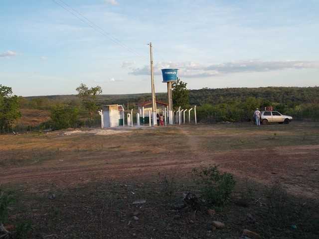 Prefeitura de São Francisco do Piauí inaugura sistema de abastecimento de água na zona rural - Imagem 1