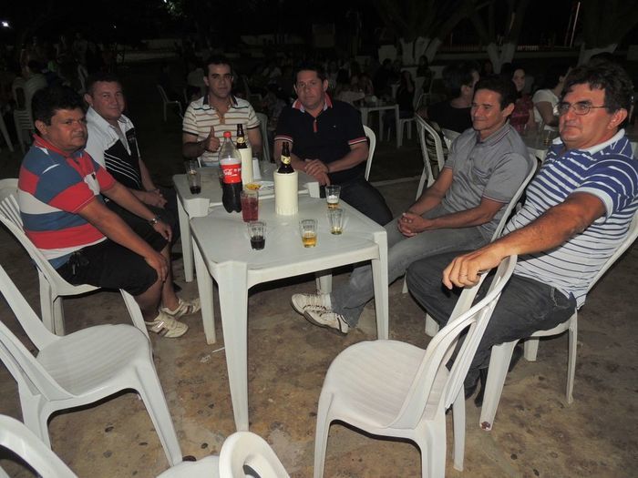 Funcionários da prefeitura participam de festa de confraternização - Imagem 35