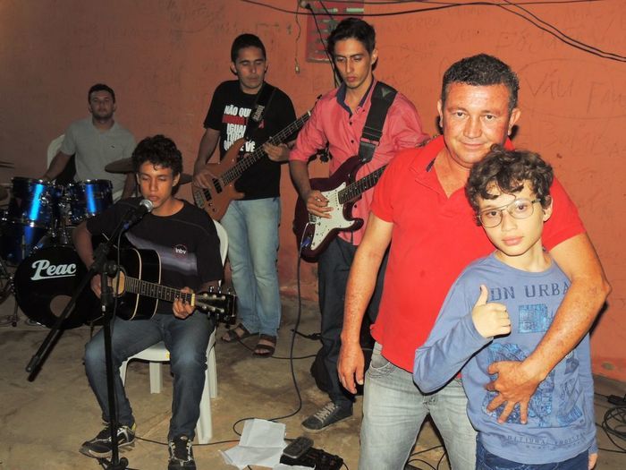 Motoristas, familiares e convidados participam de confraternização - Imagem 38