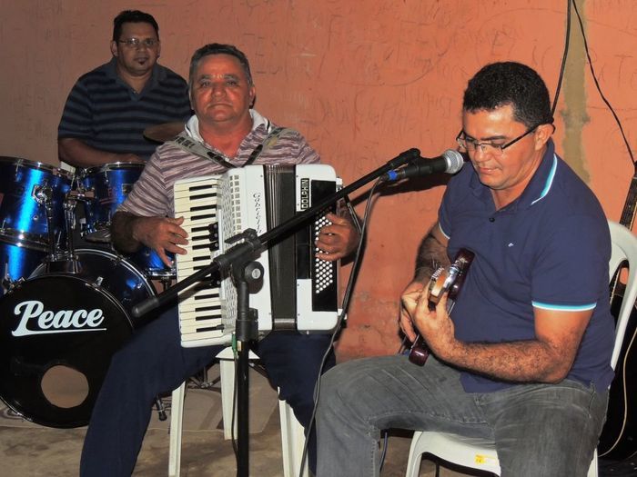 Motoristas, familiares e convidados participam de confraternização - Imagem 44