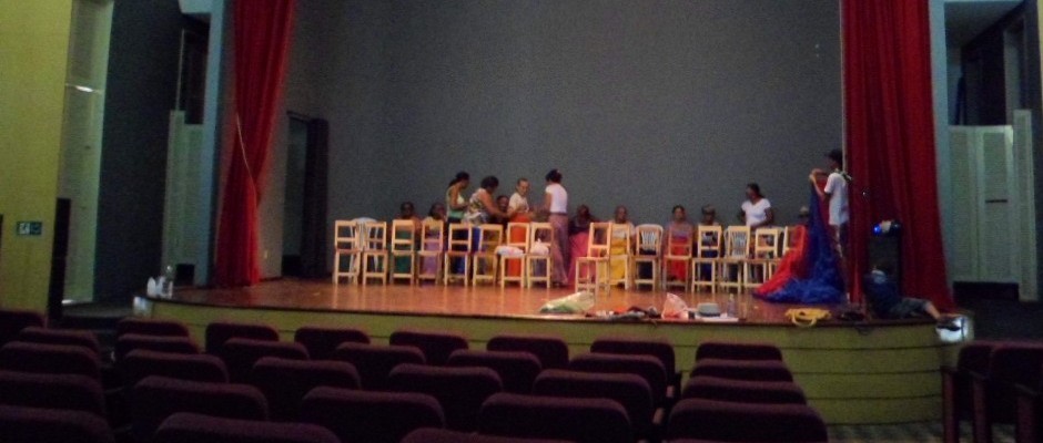 Centro de Convivência de Idosos realiza espetáculo em Oeiras