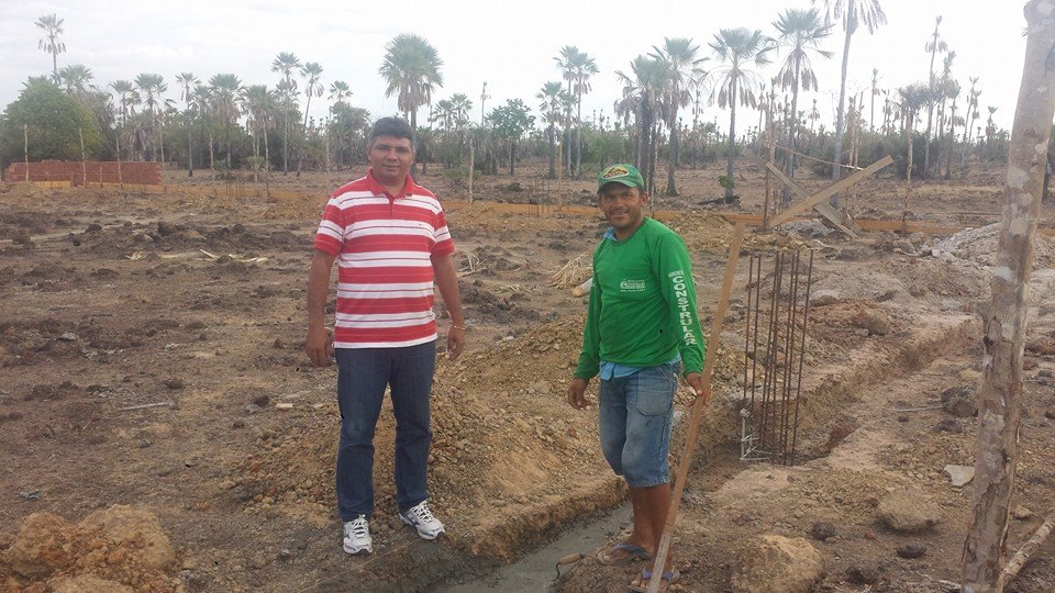 Prefeito Zé Henrique visita varias obras na região do outro lado
