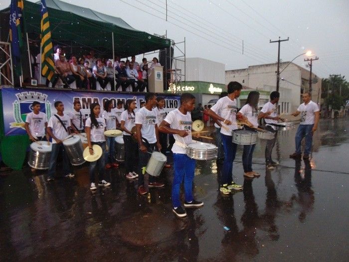 Desfile em homenagem a cidade emociona público correntino - Imagem 1
