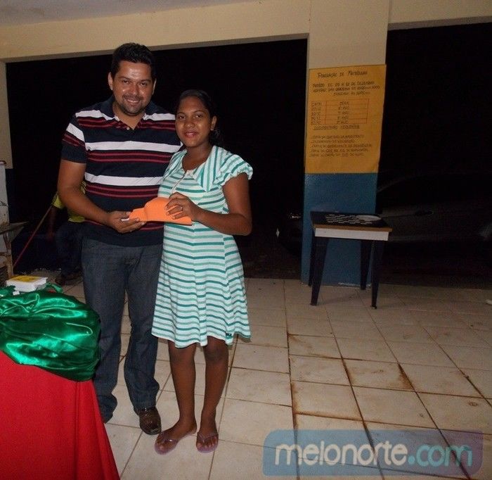 Jantar de Confraternização com os alunos da EJA 2014 - Imagem 33