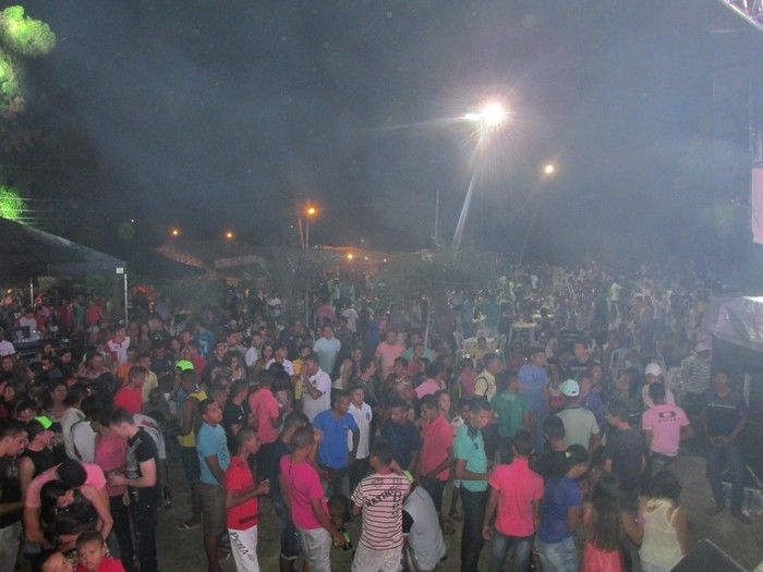 Brasas do Forró Incendeia o Fogo da Paixão no encerramento dos Festejos do Bairro Baixa em Agricolândia - Imagem 6