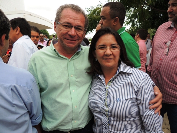 Pedro II recebe pá-carregadeira do MDA - Imagem 10