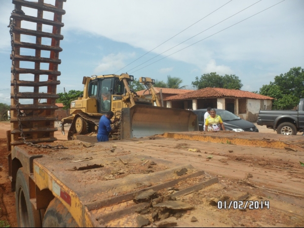 Chega primeiras maquinas que iniciarão a obra de asfaltamento da PI 331  - Imagem 19