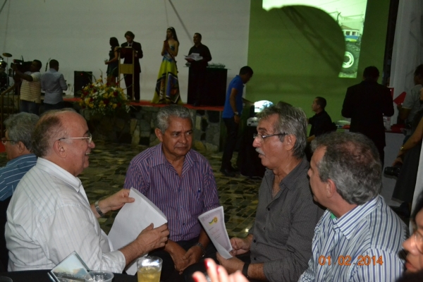 Prefeito Zé Resende é homenageado com Comenda na Terra dos Governadores - Imagem 8