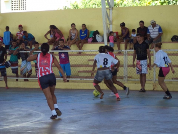 Time feminino de futebol de Cristalândia Bad Girls são convidados a um desafio na cidade vizinha e se dá bem - Imagem 4